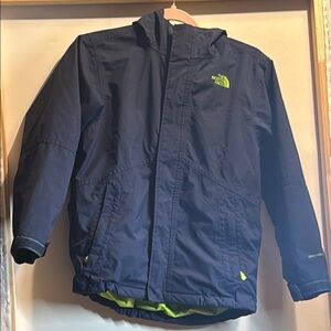 The North Face Black and Green Raincoat Weather-Resistant Hooded Design